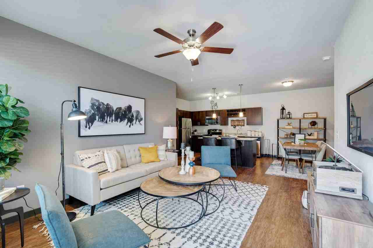 Springs at Deer Valley - Photo 2 of 25