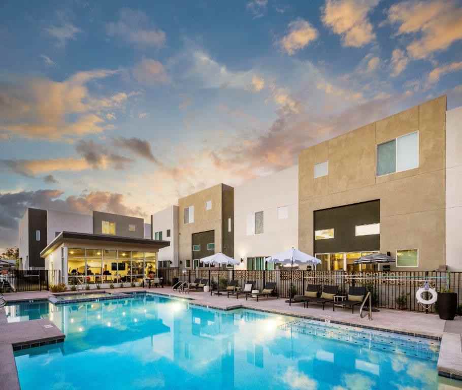 Novella at Biltmore - Photo 3 of 21