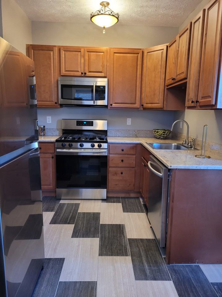 The Logan - Photo 3 of 18