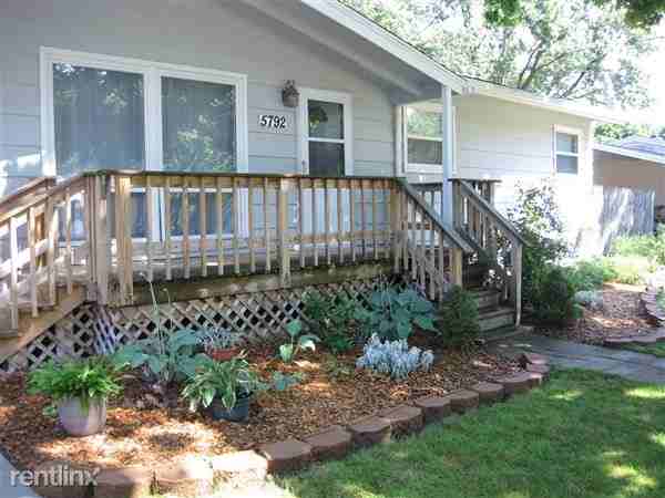 5792 Bayonne Ave - Photo 2 of 25