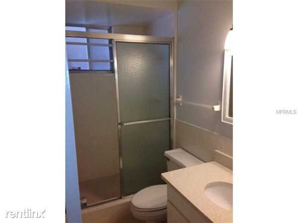 226 Golden Gate Pt - Photo 3 of 11