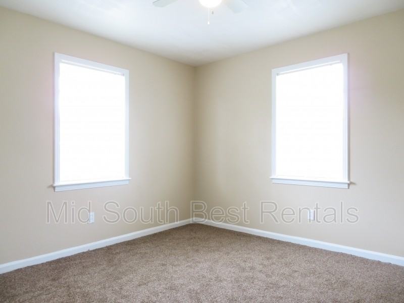 3161 Hilda St - Photo 6 of 8