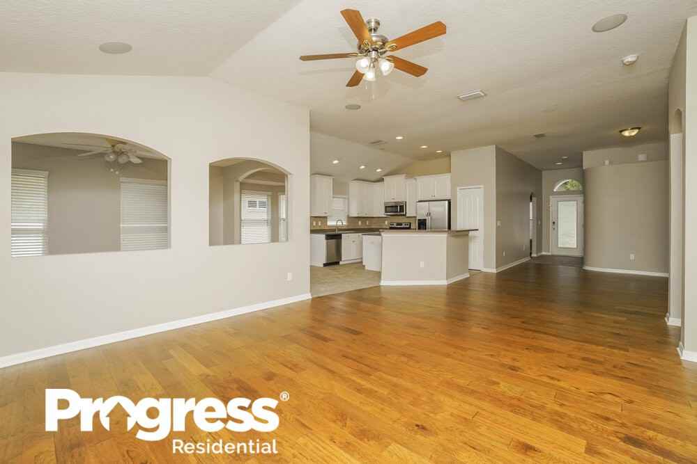 21839 Waverly Shores Ln - Photo 3 of 16