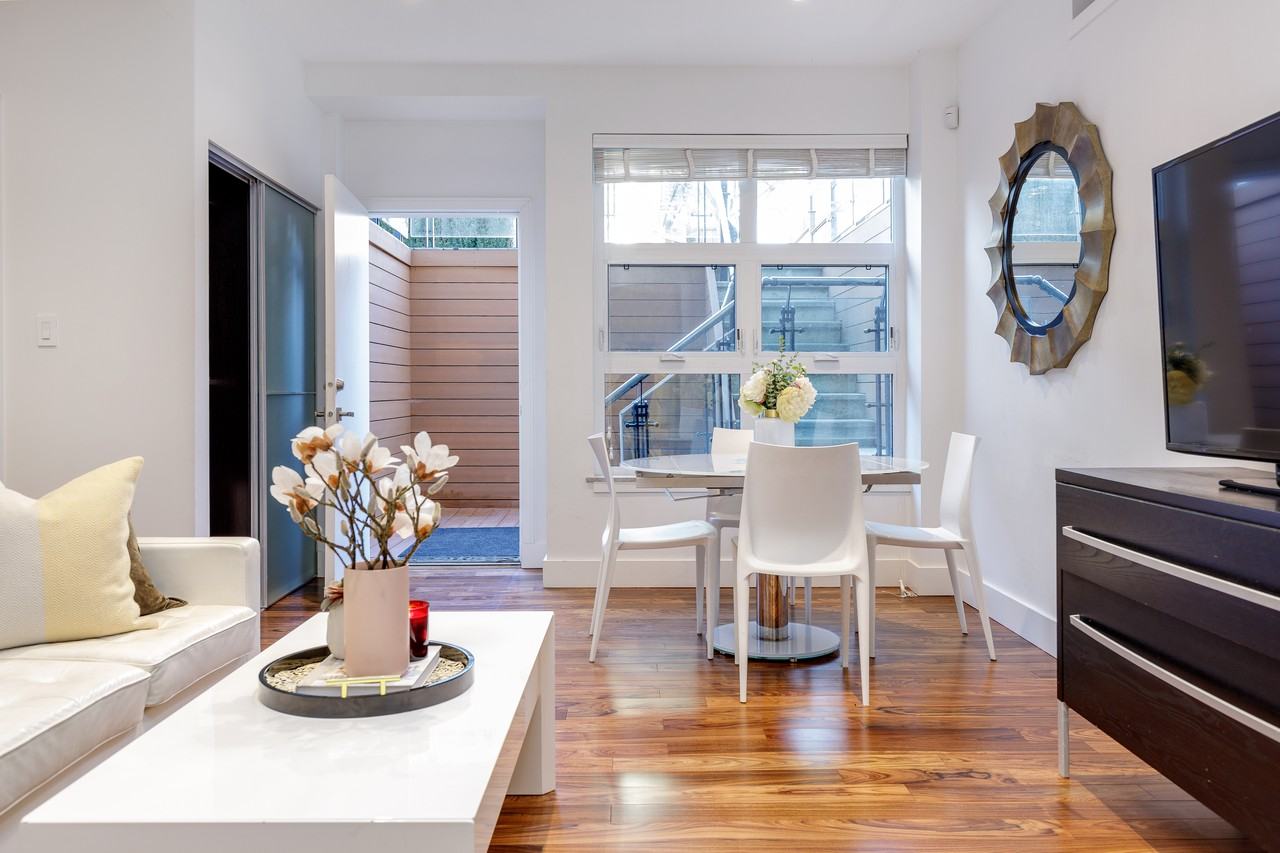 115 Peveril Avenue - Photo 2 of 21