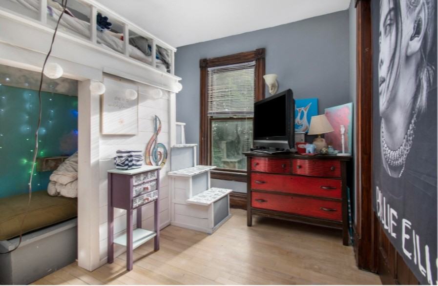 321 Ingleside Terrace - Photo 2 of 16