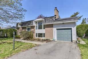 1137 Hartwell Rd  