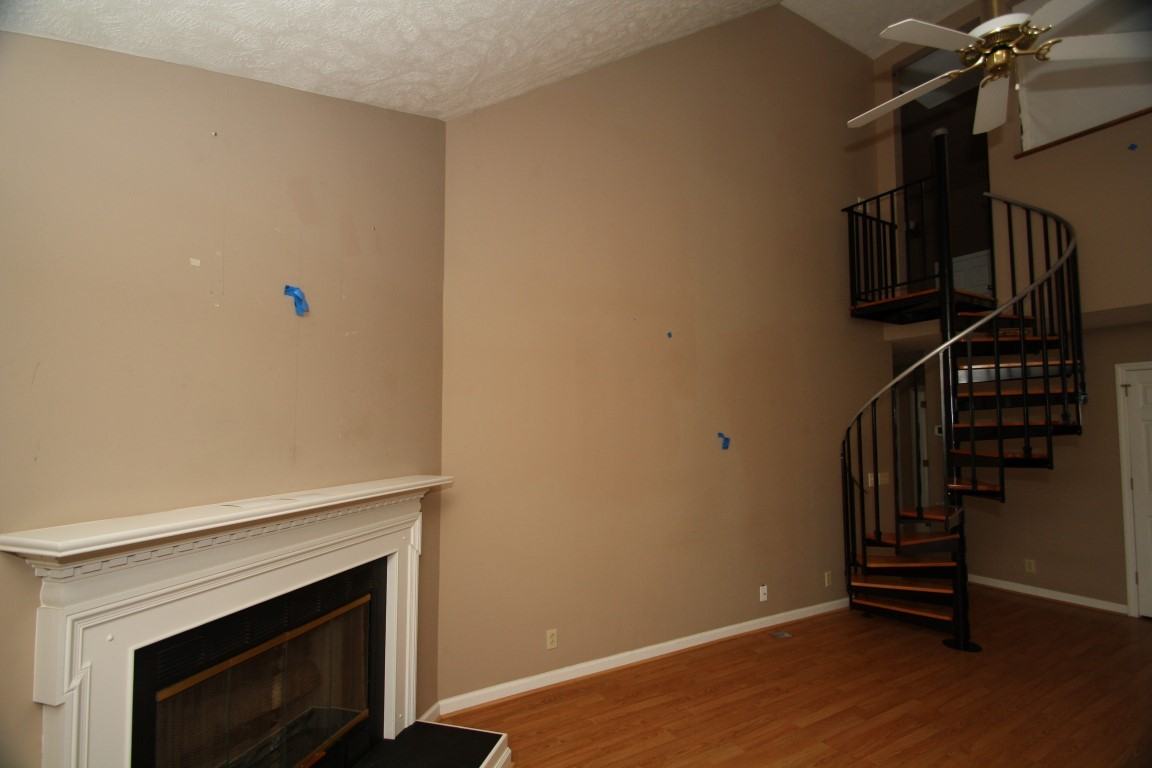 2032 Argo Ln - Photo 3 of 52