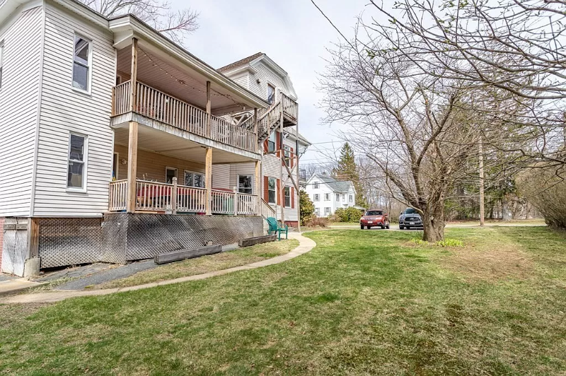 315 Elm St #3 - Photo 3 of 23