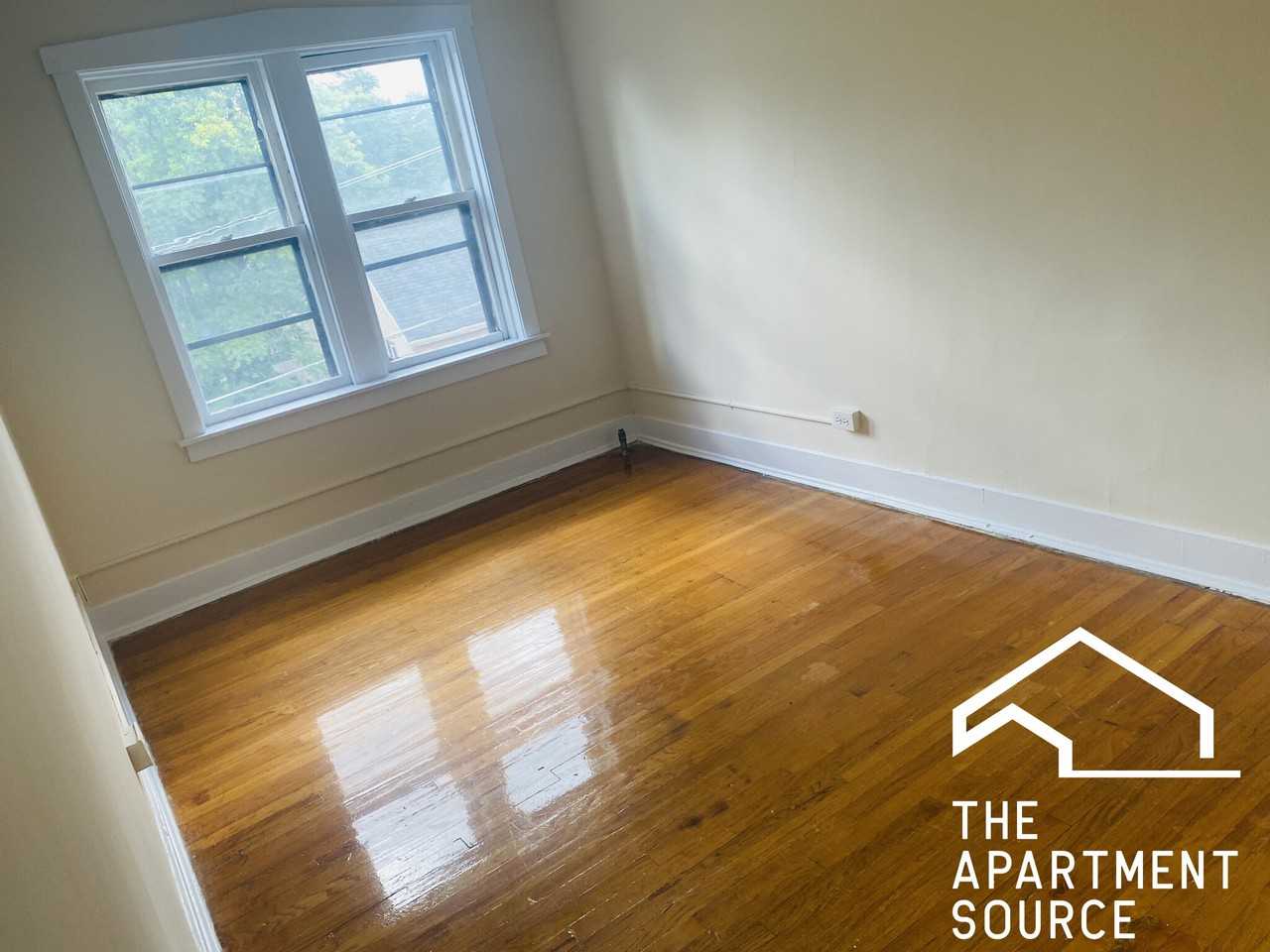 3144 Harlem Ave #2B - Photo 6 of 8