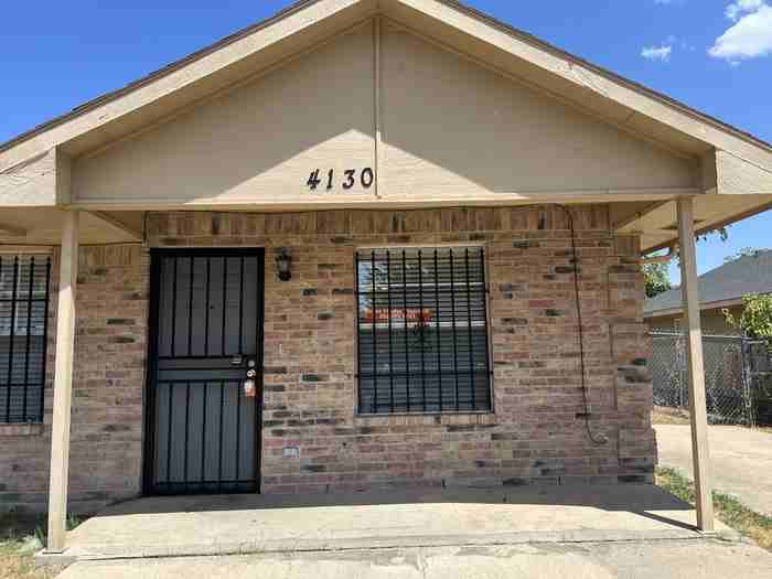 4130 Aransas St - Photo 2 of 27