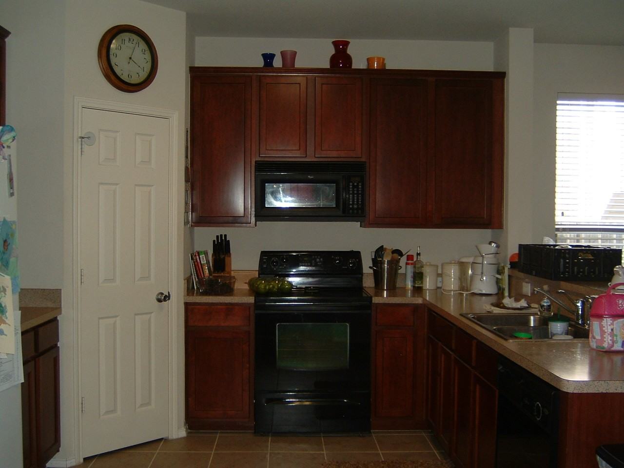 3709 Pitchstone Dr - Photo 3 of 6