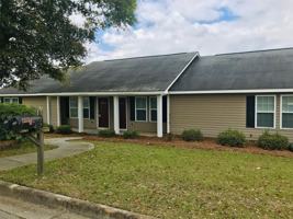 featured image of 2002 Chestnut Ln #1