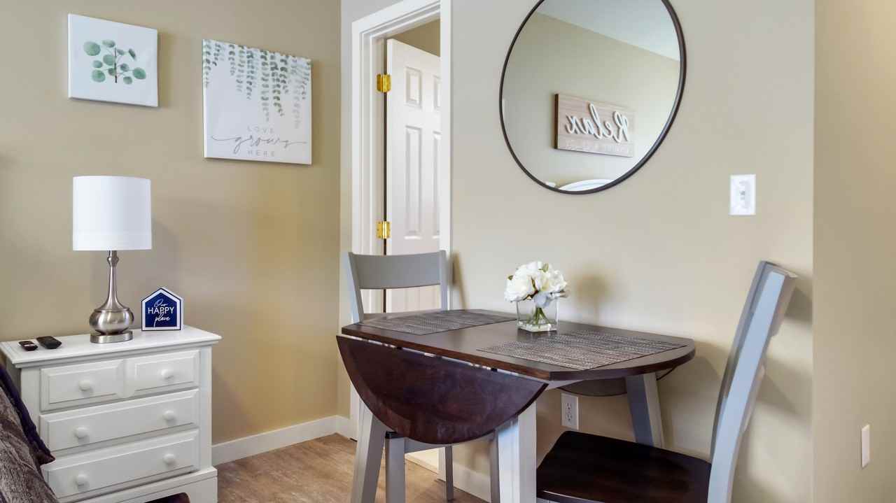 15 Bourne Avenue #4 - Photo 3 of 9