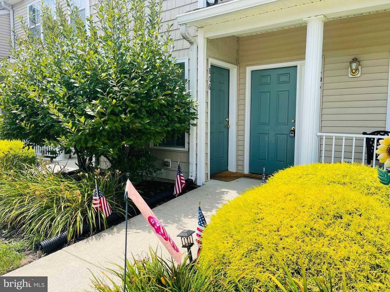 806 Sunflower Way - Photo 2 of 11