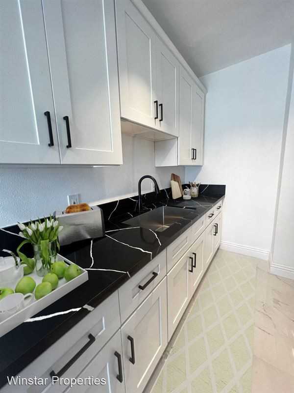 Serrano Towers - Photo 4 of 24