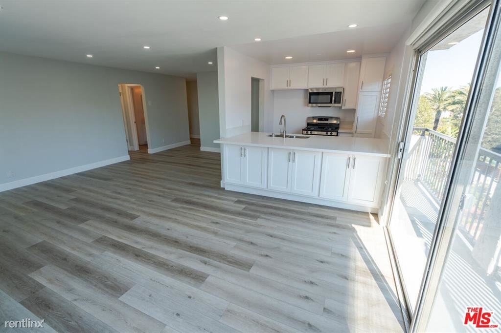 17 Northstar St #201 - Photo 3 of 7