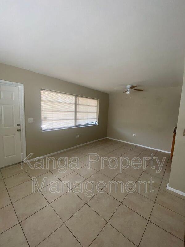 918 11th Ave N - Photo 4 of 16