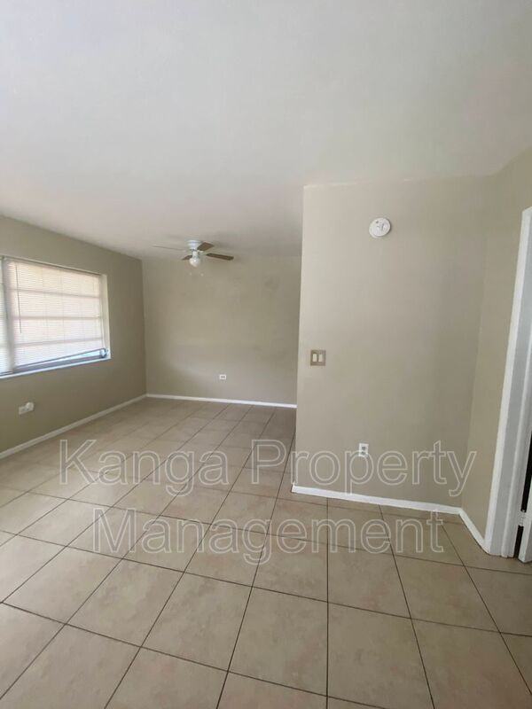 918 11th Ave N - Photo 7 of 16
