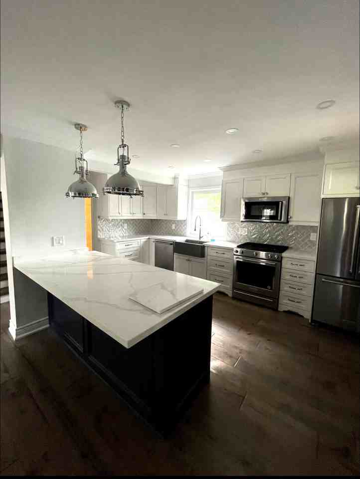 16 Dayfoot Drive - Photo 2 of 19