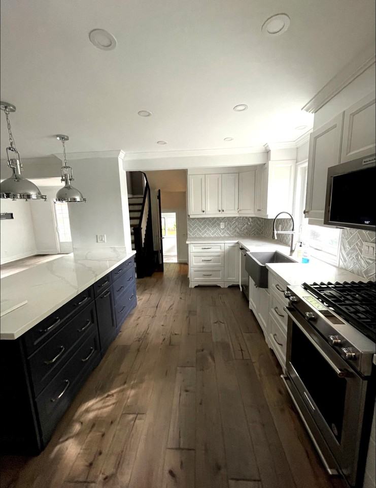 16 Dayfoot Drive - Photo 3 of 19