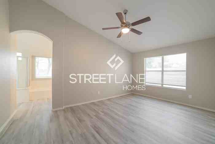 15958 N 90th Ave - Photo 3 of 15