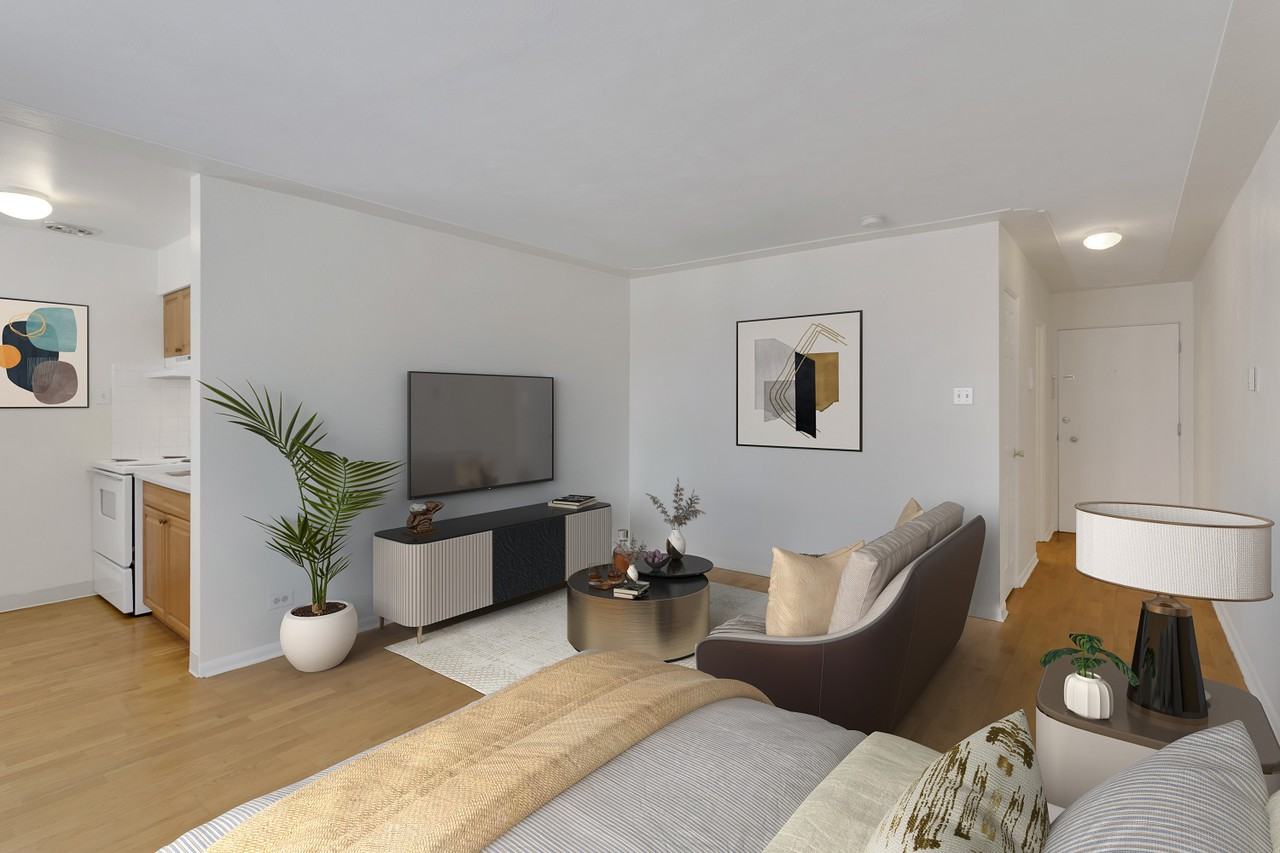 60 Corona - Photo 7 of 13