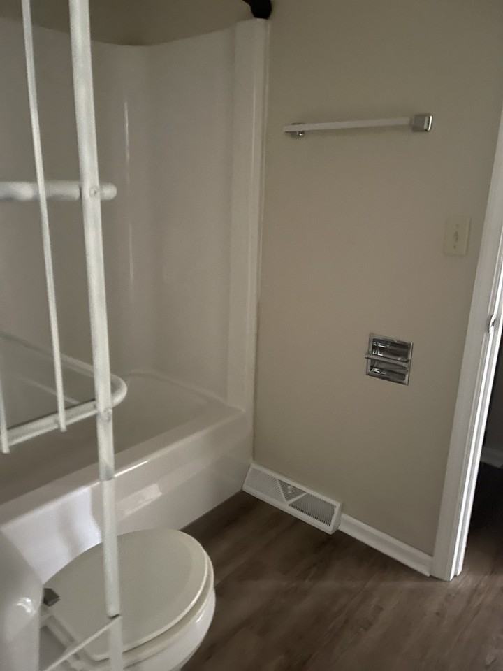 503 Lovers Ln #503 - Photo 6 of 9