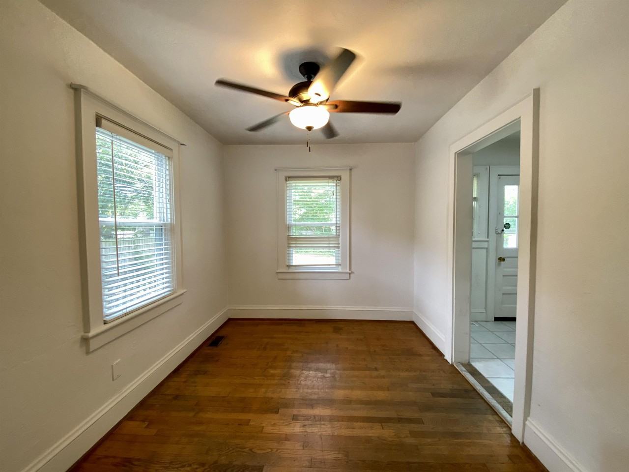 1376 E Norcova Dr #1 - Photo 3 of 10