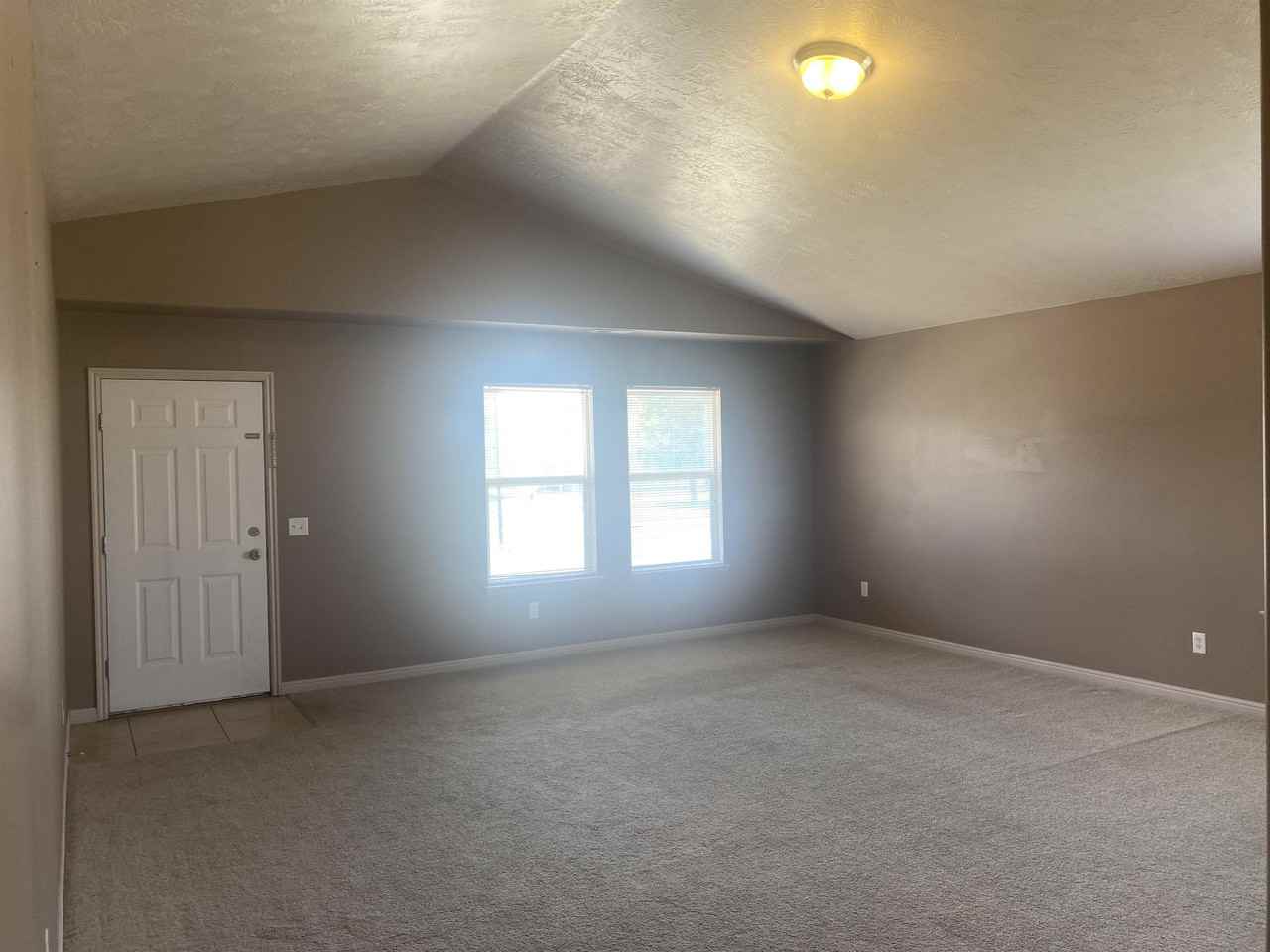 3144 W 525 N #1 - Photo 2 of 9