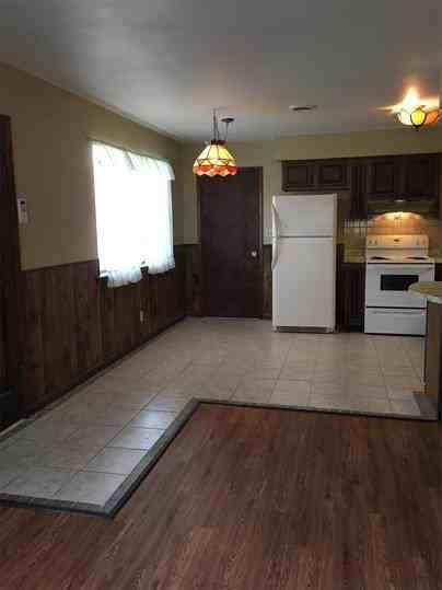 500 Crutcher St - Photo 3 of 7