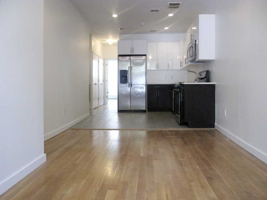 340A 22nd St #1 - Photo 3 of 7