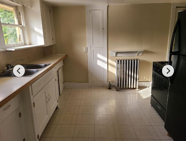 22 Beacon St #3 - Photo 3 of 7