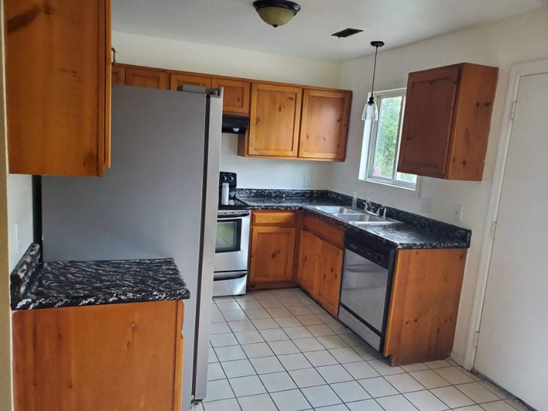 12 Lakeview Dr - Photo 3 of 5