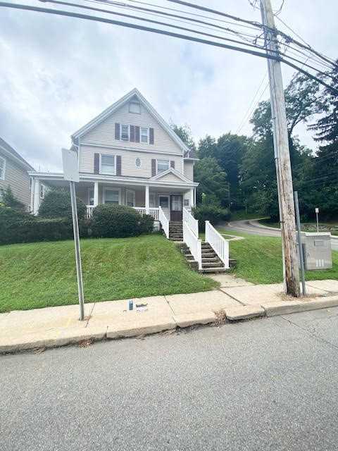 134 Washington St Ste 1 - Photo 2 of 23