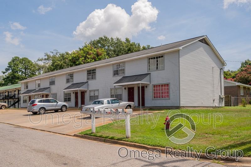 2705 18th Ave #4D - Photo 4 of 30