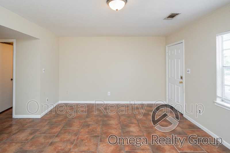 2705 18th Ave #4D - Photo 7 of 30