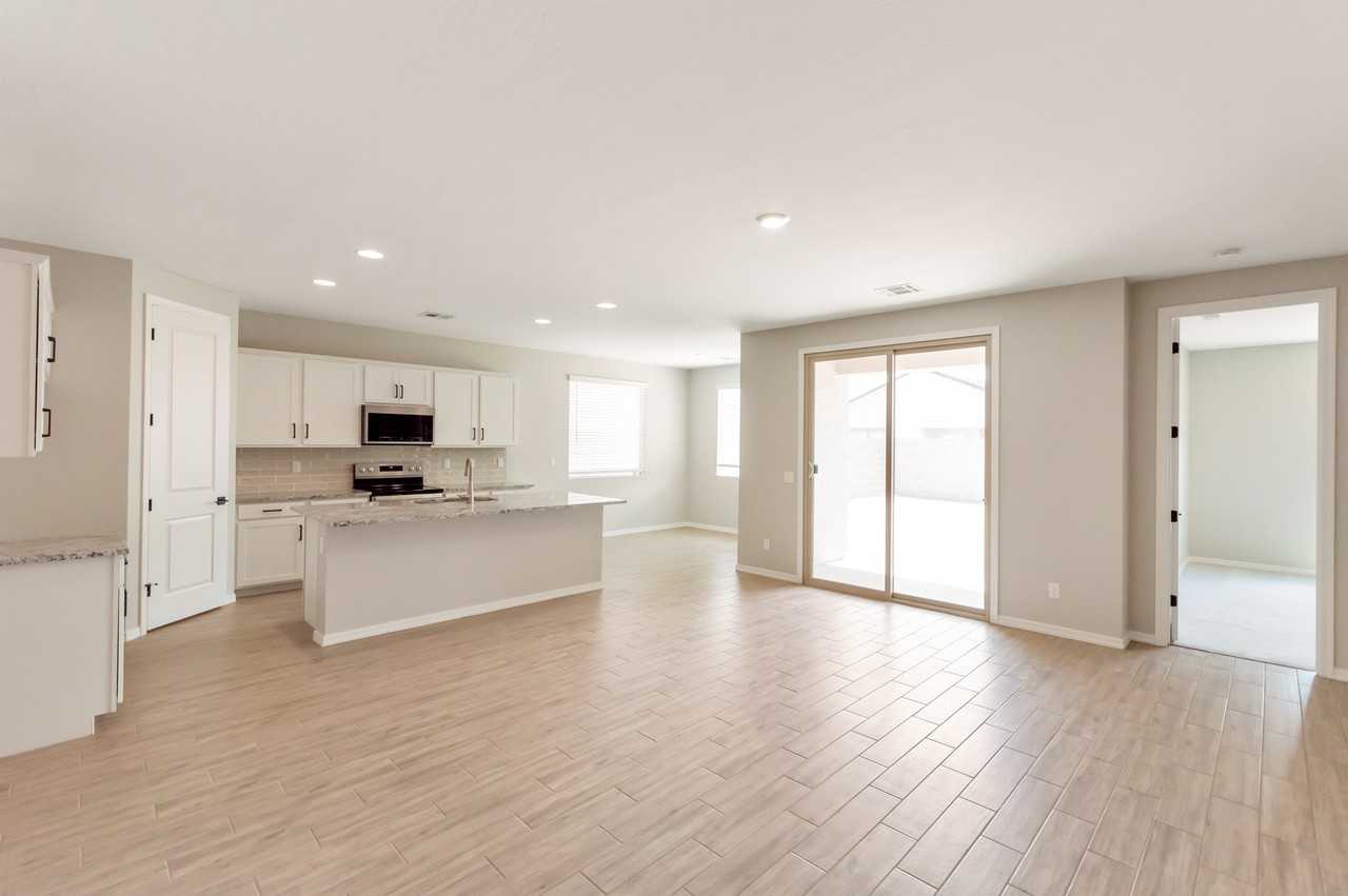 36033 W San Clemente Ave - Photo 4 of 27