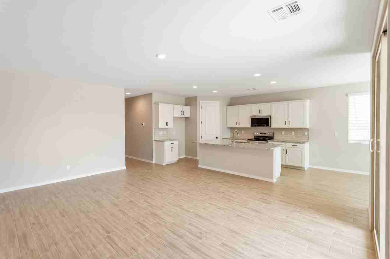 36033 W San Clemente Ave - Photo 5 of 27