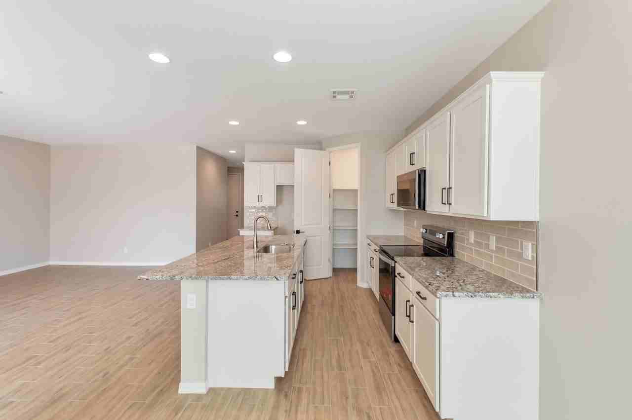 36033 W San Clemente Ave - Photo 7 of 27