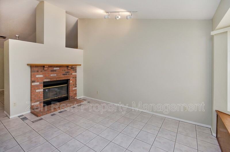 5802 E Enrose St - Photo 3 of 22