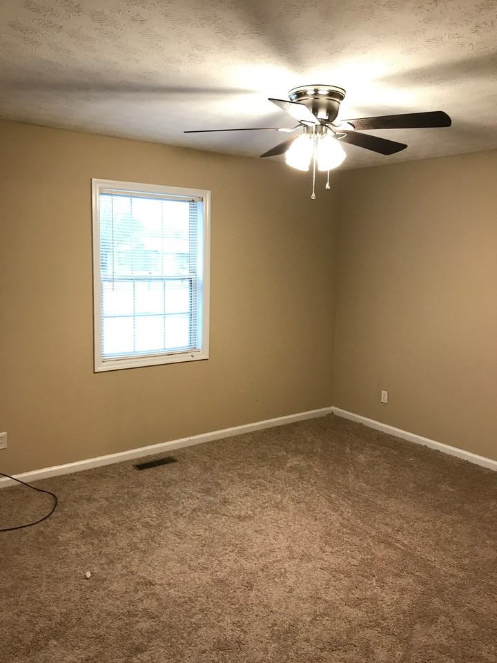 2235 Mine Lick Creek Rd - Photo 2 of 5