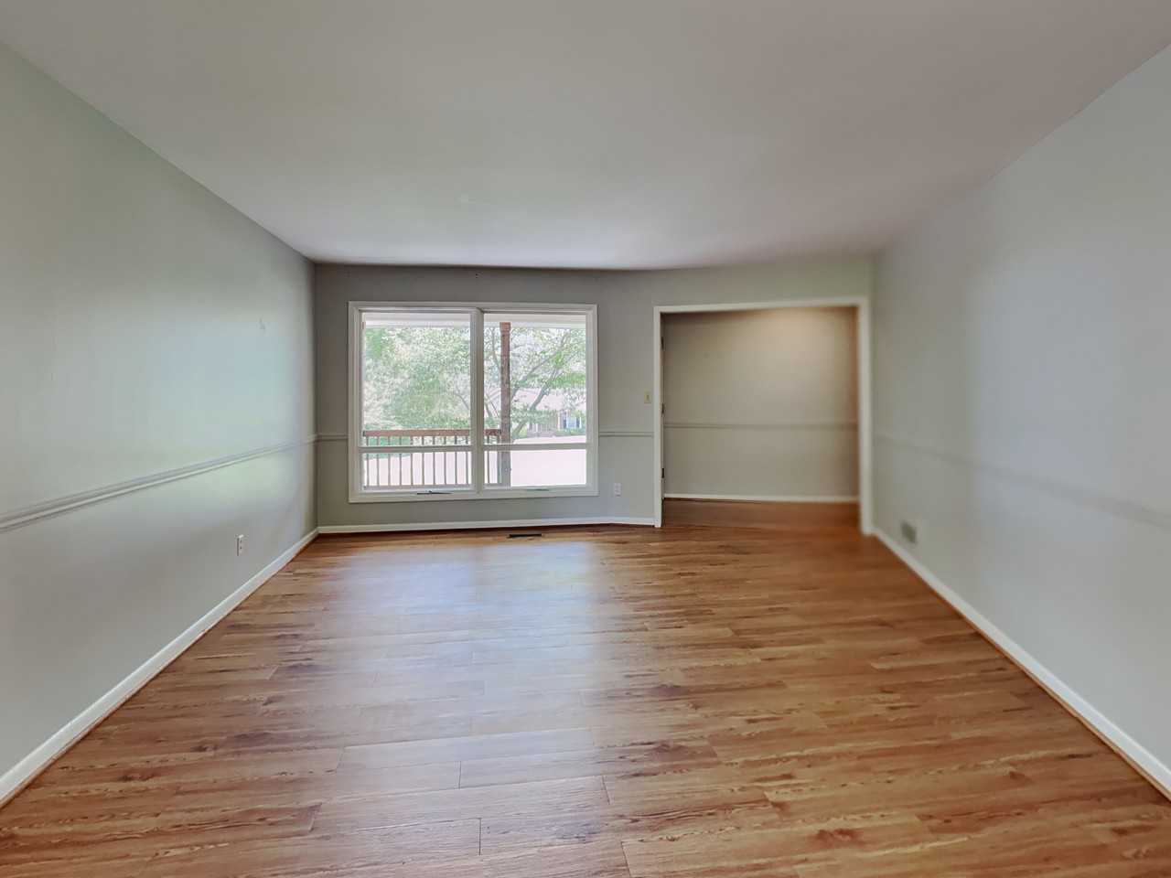 1624 Belvedere Dr - Photo 2 of 16