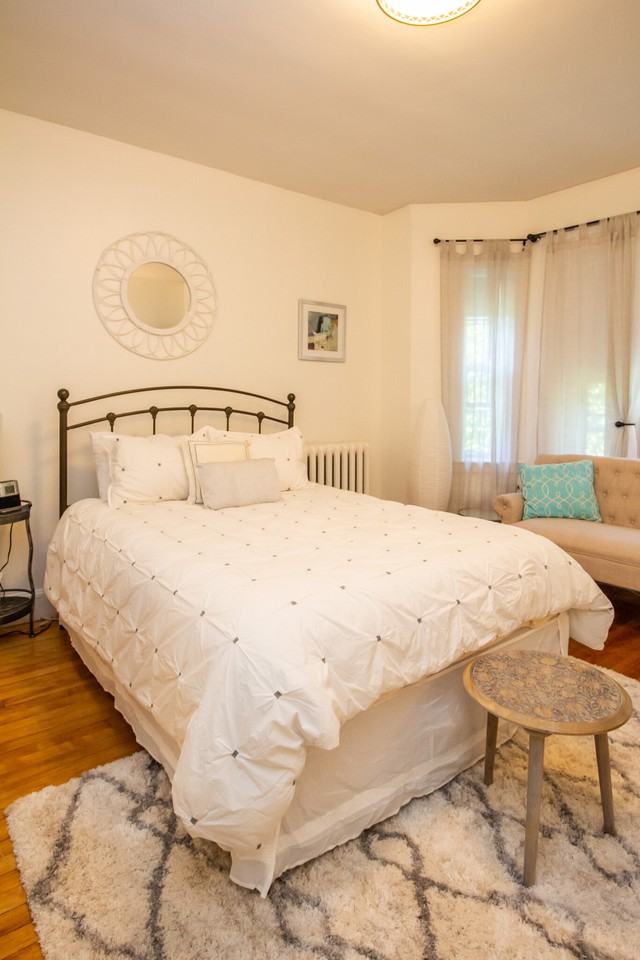 1253 Beacon St #C4 - Photo 7 of 14