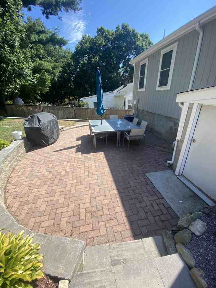 85 Pond St - Photo 7 of 32