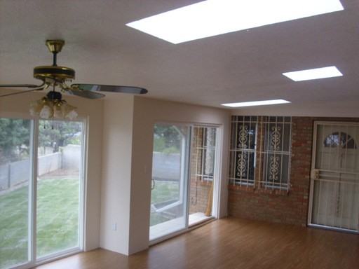 1409 Hiawatha Dr NE - Photo 3 of 19