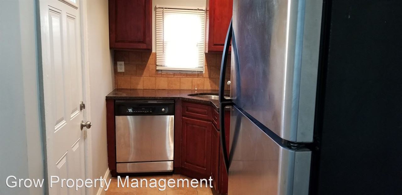 1645 S Newkirk St - Photo 2 of 9