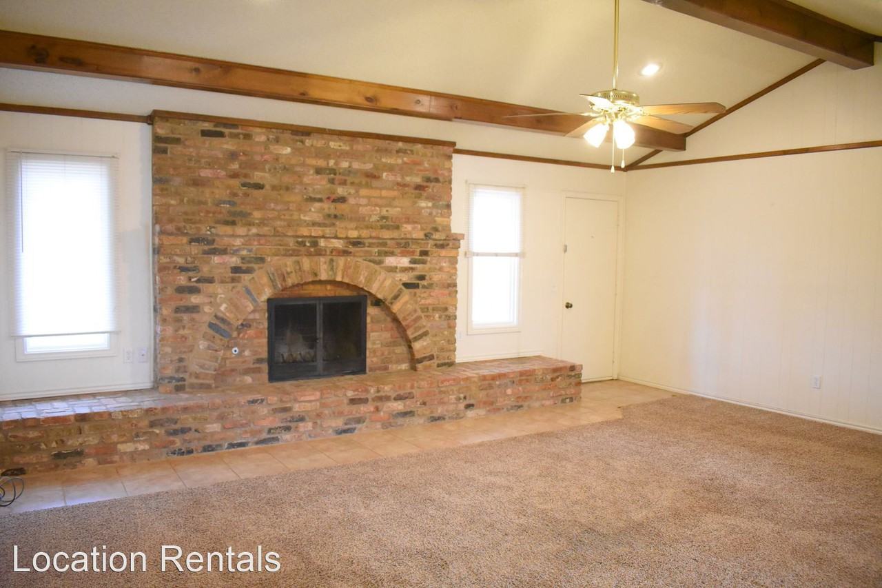 12 Elm Dr - Photo 3 of 17