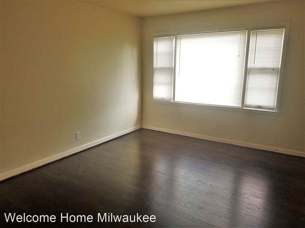 8702 W Capitol Drive - Photo 2 of 20