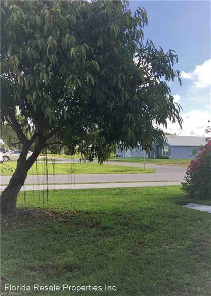 3318 Thomas St - Photo 2 of 13