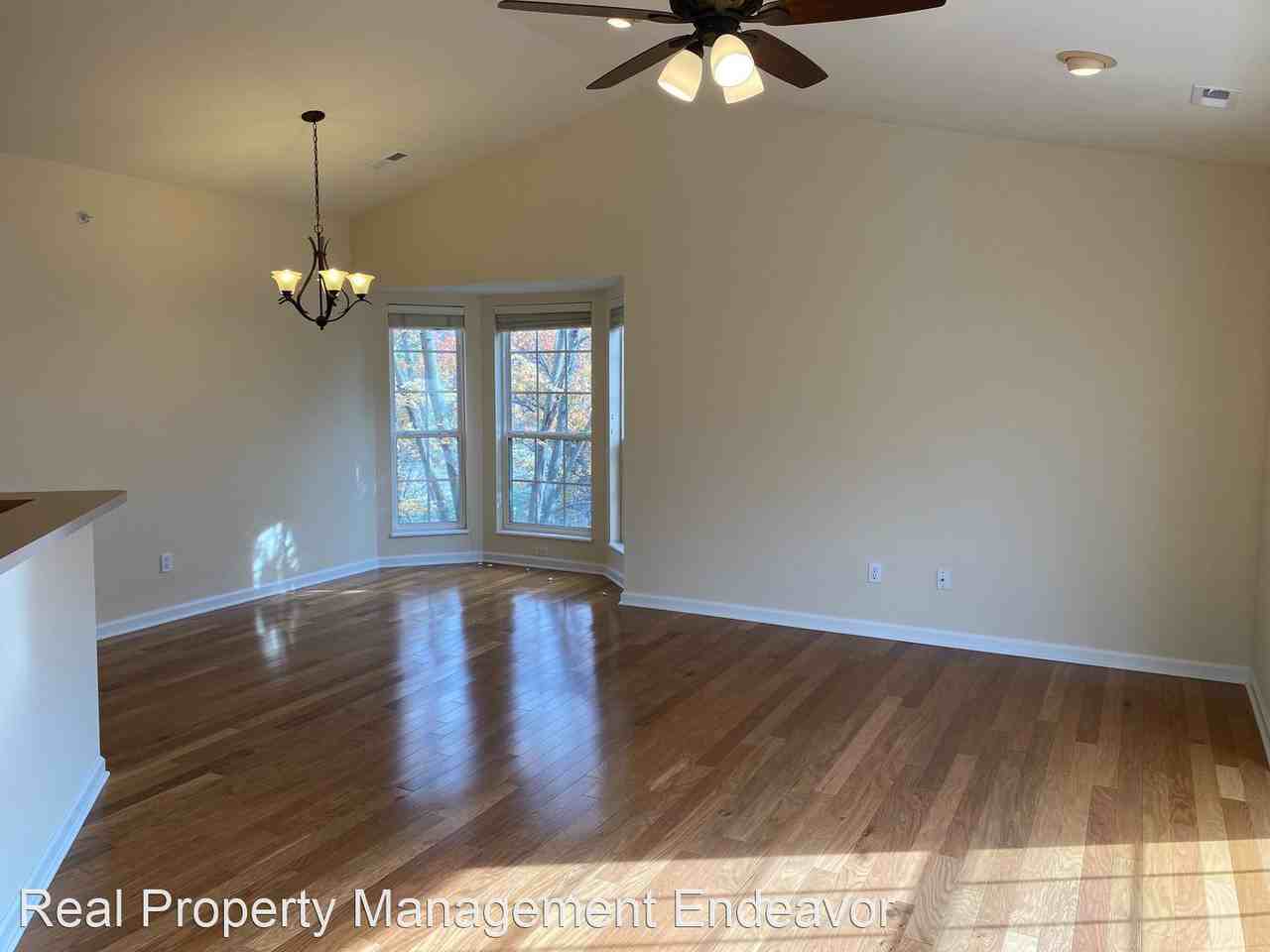 325 Clayton Crossing Pl #D - Photo 3 of 16